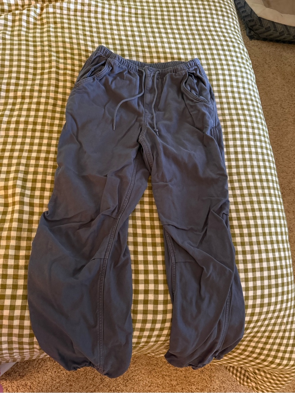 TNA Aritzia Navy Drawstring Cargo Jogger Pants